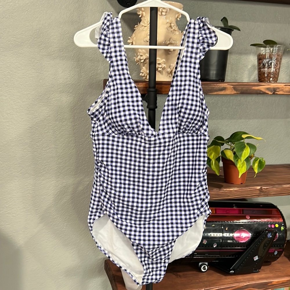 Womens bathing suit